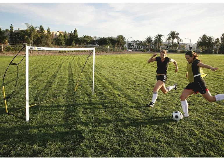 SKLZ 8'x5' Quickster Pop-Up Soccer Goal 3 SKLZ 8'x5' Quickster Pop-Up Soccer Goal - Image 3