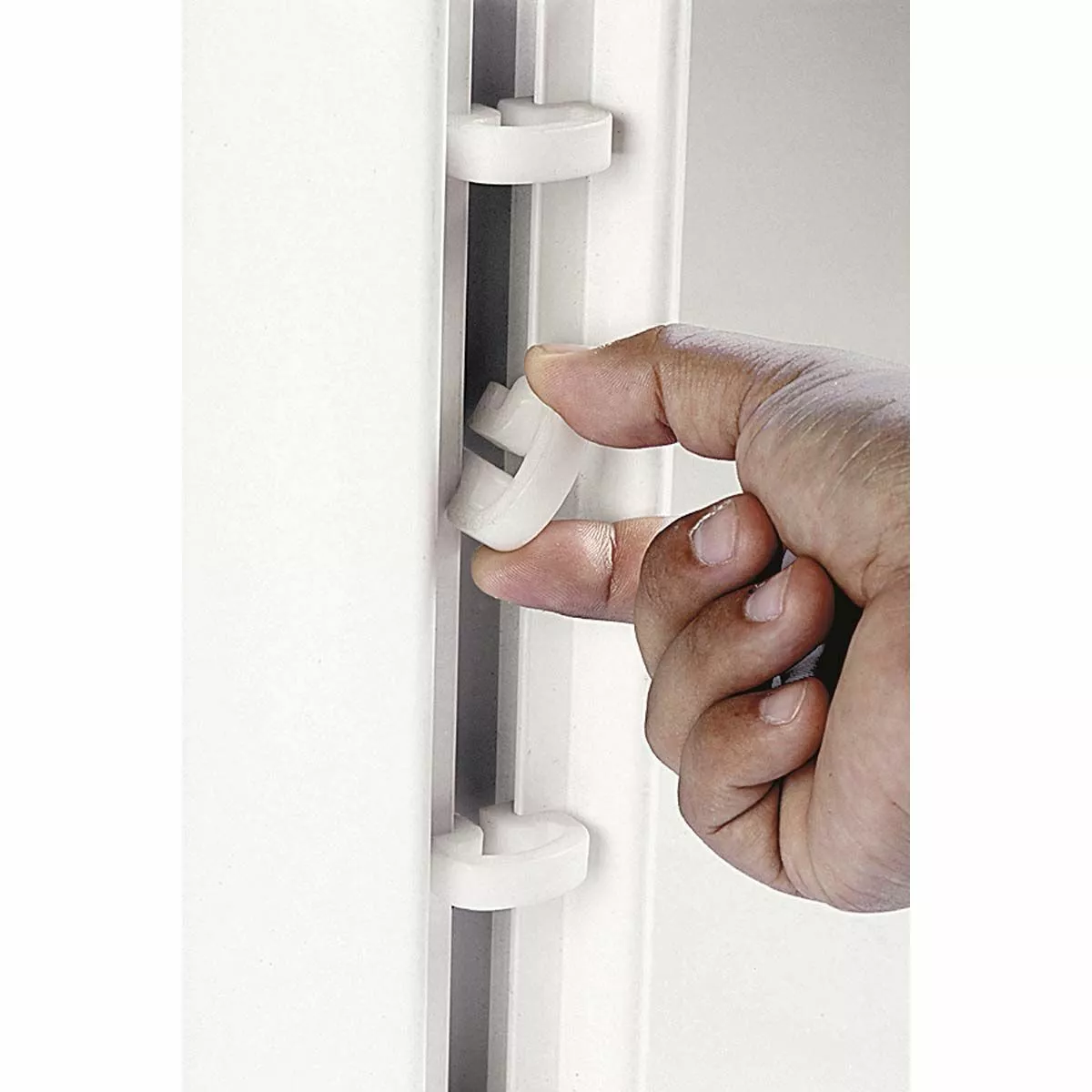 Kwik Goal 50/pk Kwik Lock Soccer Net Clips, White, 10B3201 2 Kwik Goal 50/pk Kwik Lock Soccer Net Clips, White, 10B3201 - Image 2